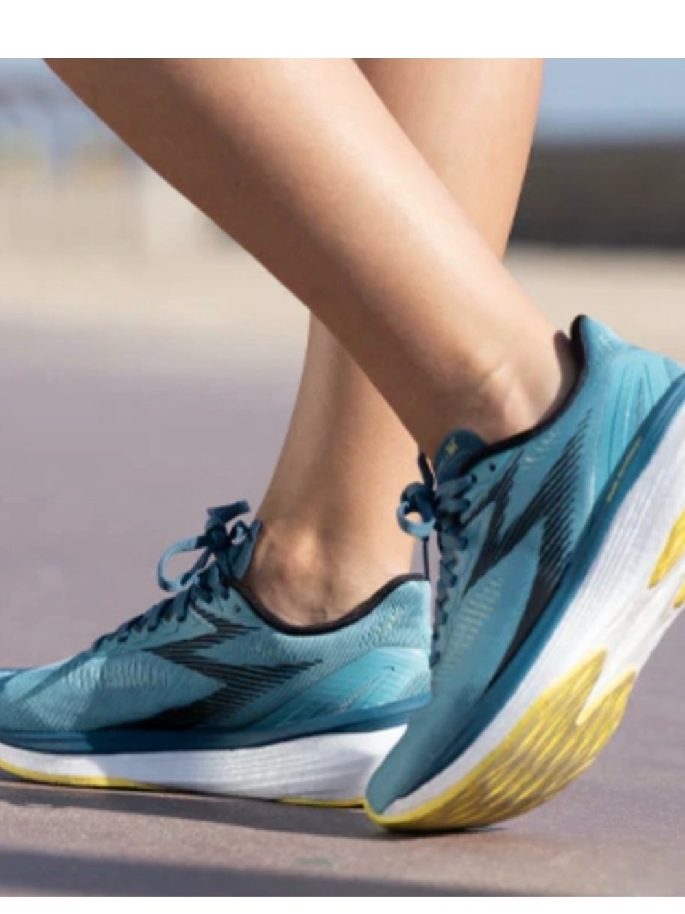 361 Spire 5 Women's Teal Athletic Running Shoes with Yellow Outsole Accents